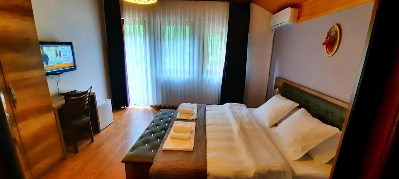 Vila Alexander B&B Valbone Exterior foto
