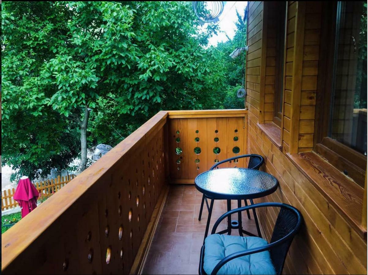 Vila Alexander B&B Valbone Exterior foto