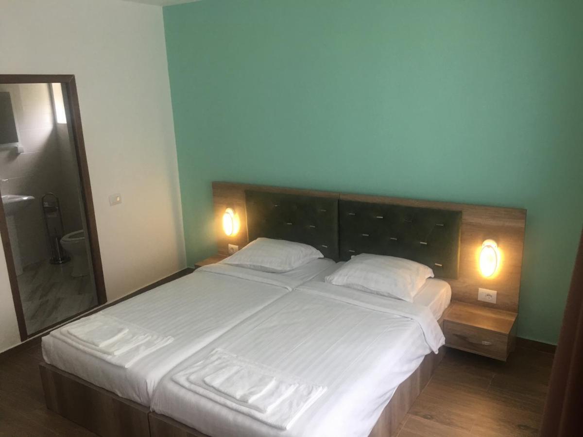 Vila Alexander B&B Valbone Exterior foto